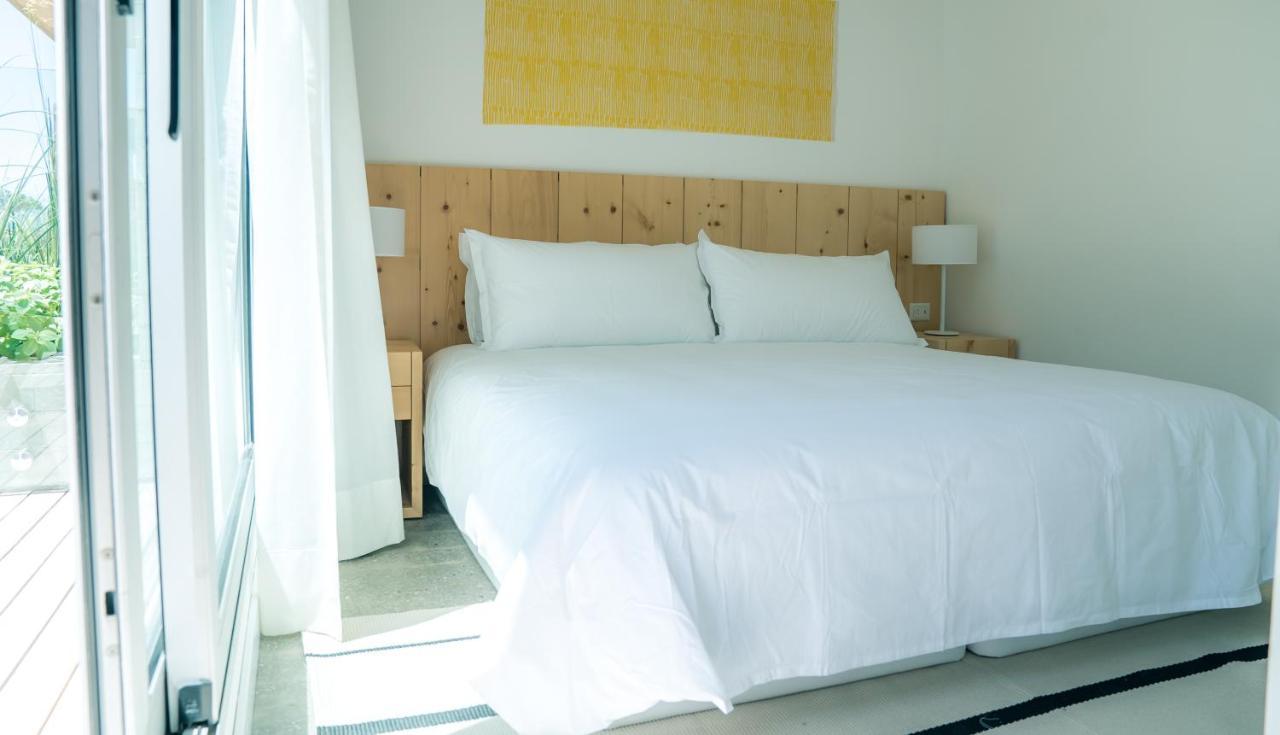 Casagrande Hotel & Beach Club خوسيه اجناسيو المظهر الخارجي الصورة A bedroom at the hotel